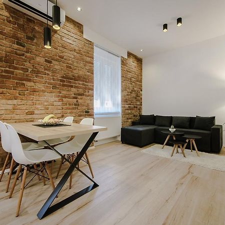 זאגרב Apartment British Square With Parking חדר תמונה