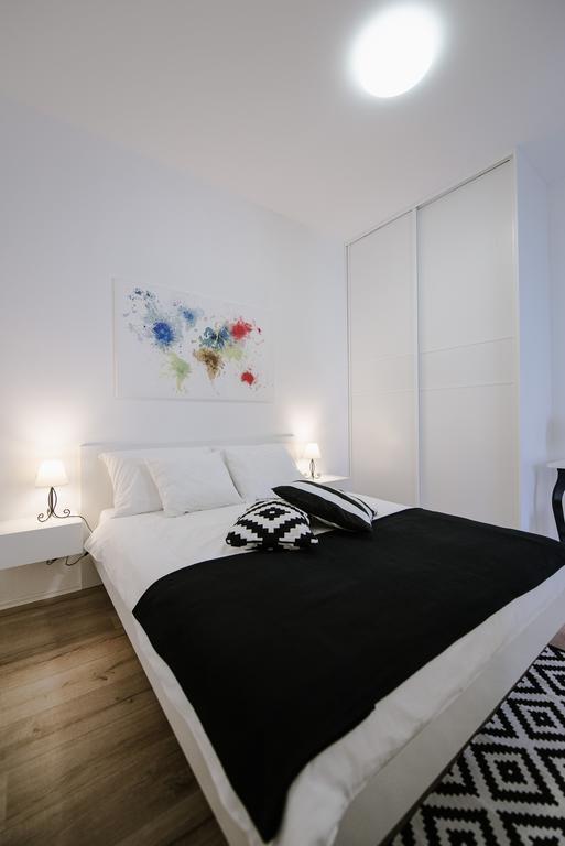 זאגרב Apartment British Square With Parking חדר תמונה